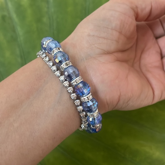 Montana Faceted Crystal Beads, Stretch Bracelet - Picture 3 of 8